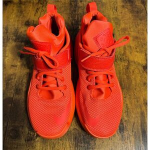 Nike Kwazi Men's High Top Red Sneakers Size 7.5 Basketball Casual